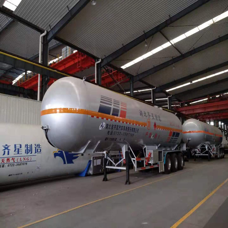 61.9立方液化氣槽車(chē) LPG運(yùn)輸車(chē)湖北齊星壓力容器進(jìn)出口供應(yīng)圖片