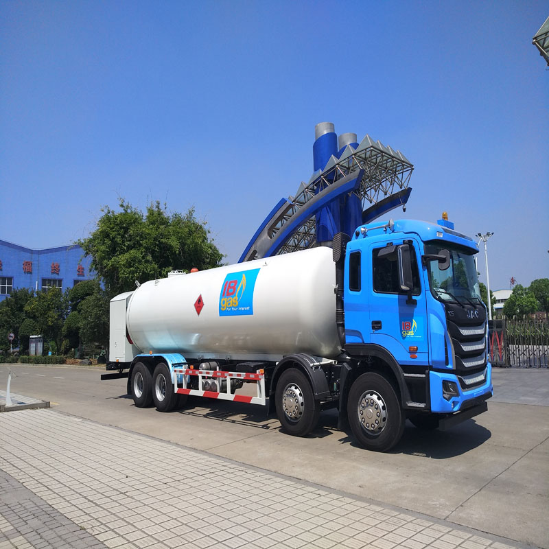 25方液化氣加氣車lpg槽罐車充裝運(yùn)輸兩用圖片