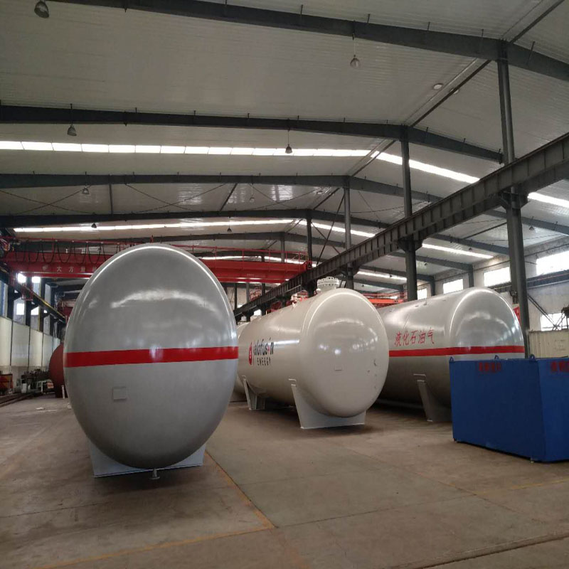 齊星牌32立方液化氣儲罐圖片