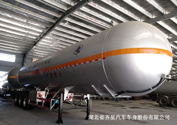 QXC9401GYQ液化氣體運(yùn)輸半掛車(chē)圖片
