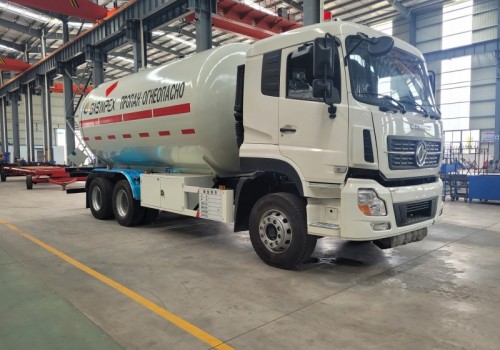 QXC5250GYQ液化氣體運輸車（出口型）